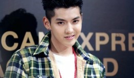 吴亦凡事件女生爆料视频,揭露娱乐圈黑暗面