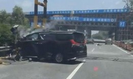 梅州车祸爆料新闻事件视频,悲剧瞬间，生命消逝的痛楚瞬间曝光